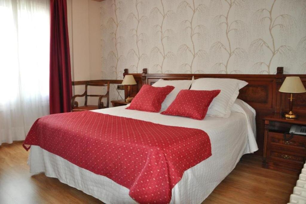 Hotel Edelweiss 2