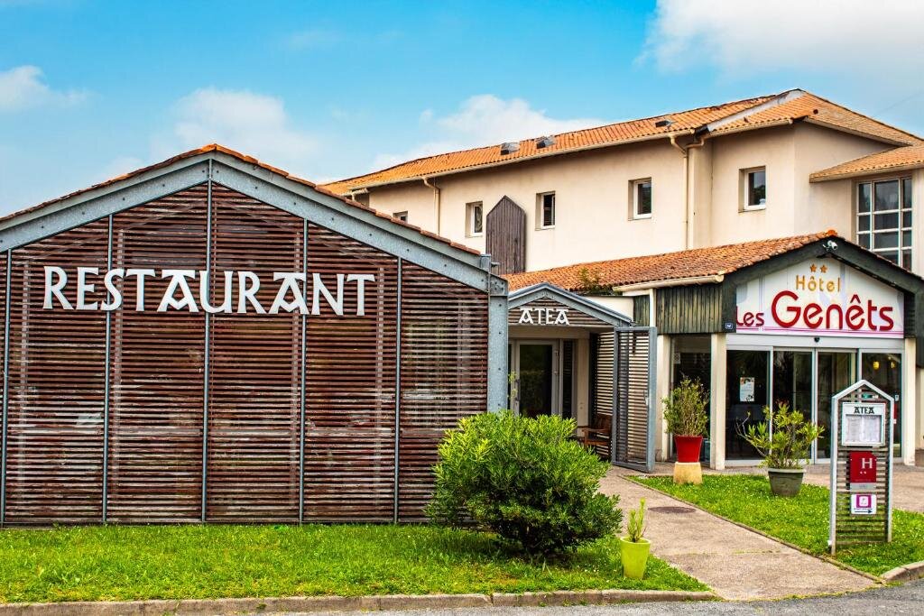 Hôtel Restaurant Les Genêts