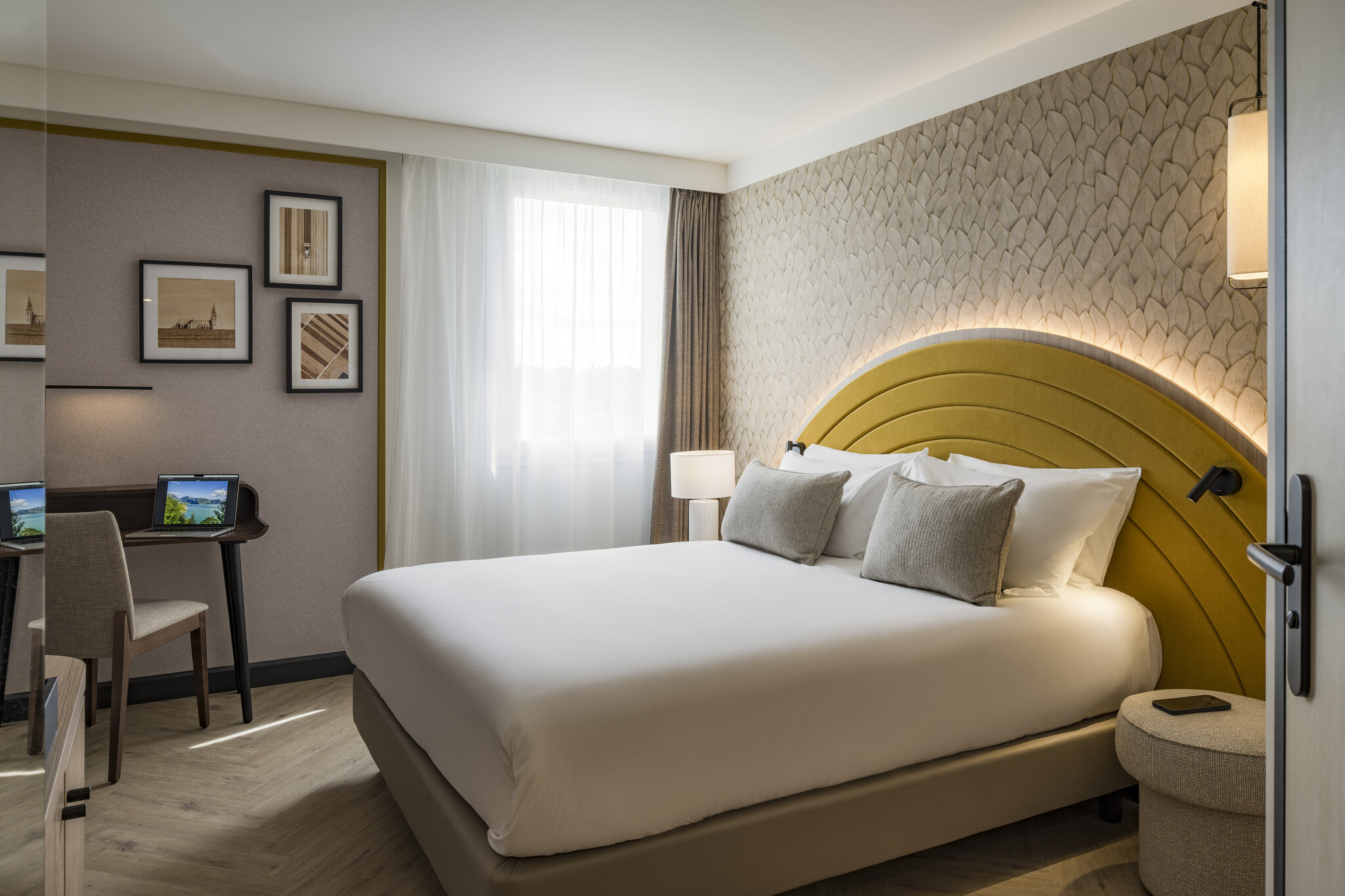 Mercure Chartres Est 2