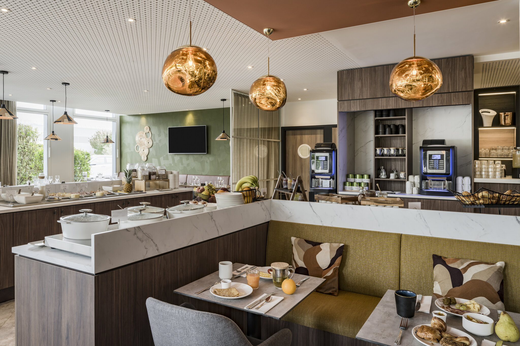 Mercure Chartres Est 3