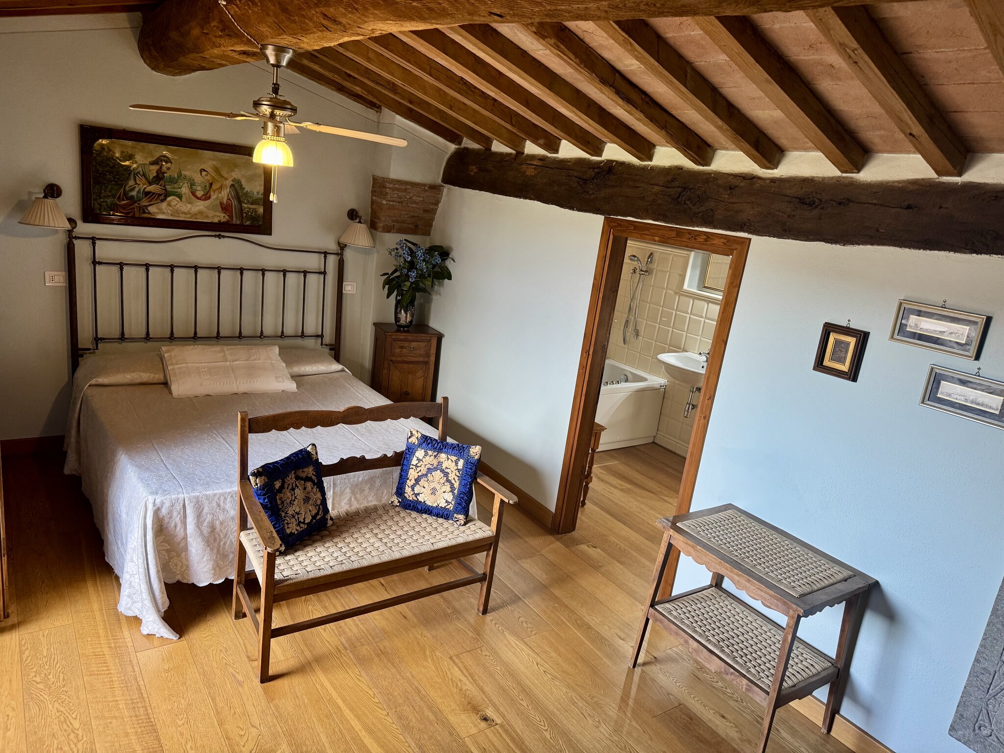 Casa Del Chiodo Historic Farmhouse 5