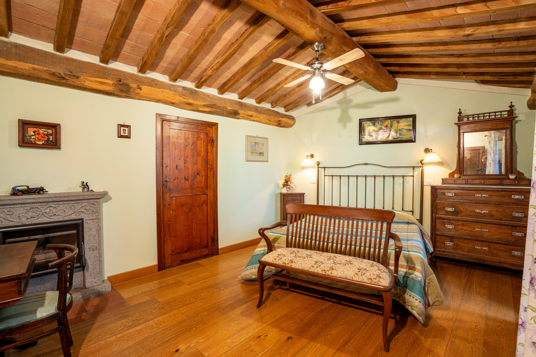 Casa Del Chiodo Historic Farmhouse 3