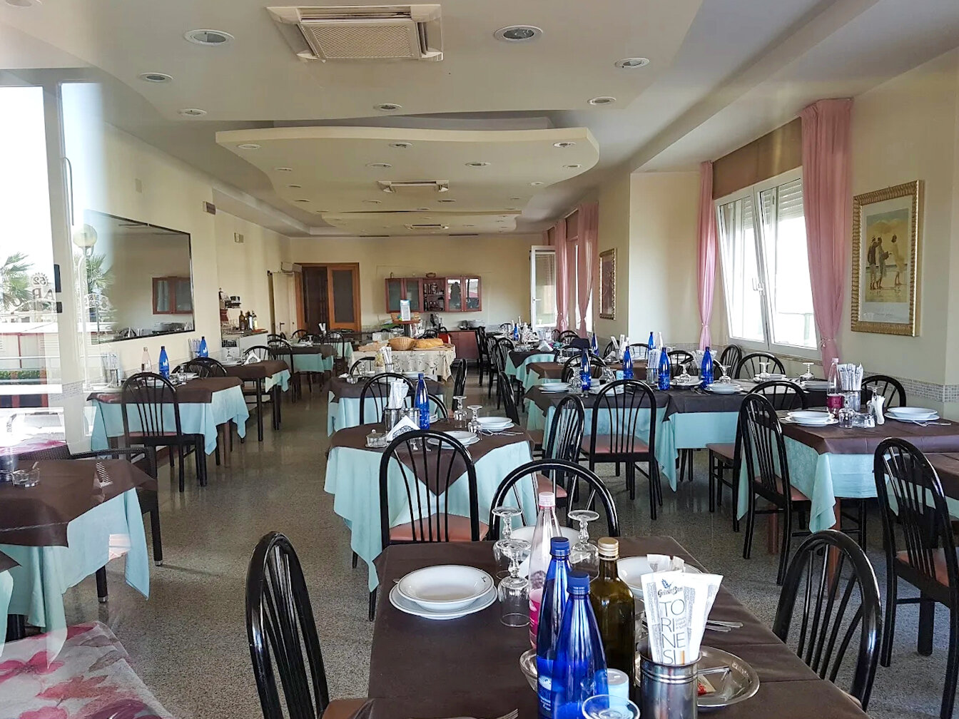Hotel Bonaria 5