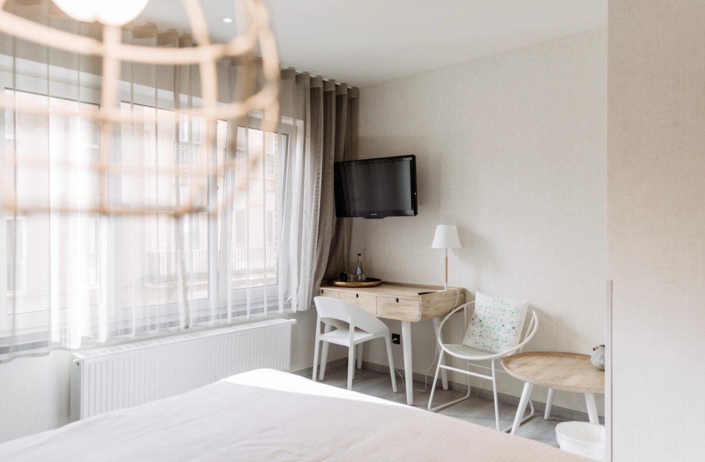 Helios Beach Hotel by CW Hotel Collection 3