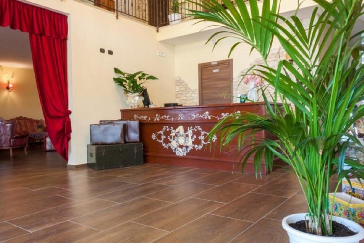 Mimì Hotel 4
