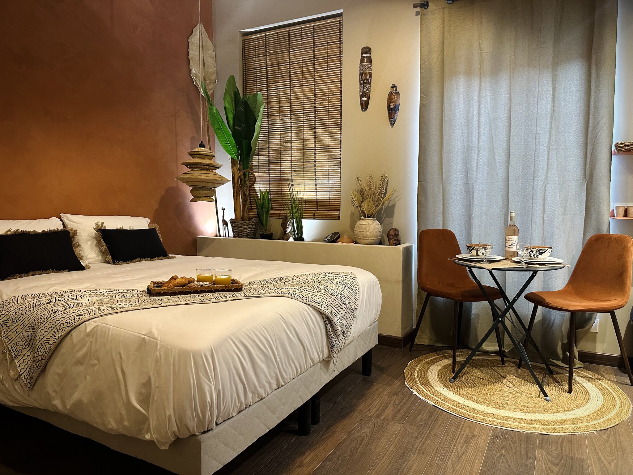 Le Jacaranda - Suite africaine - Sauna et Netflix