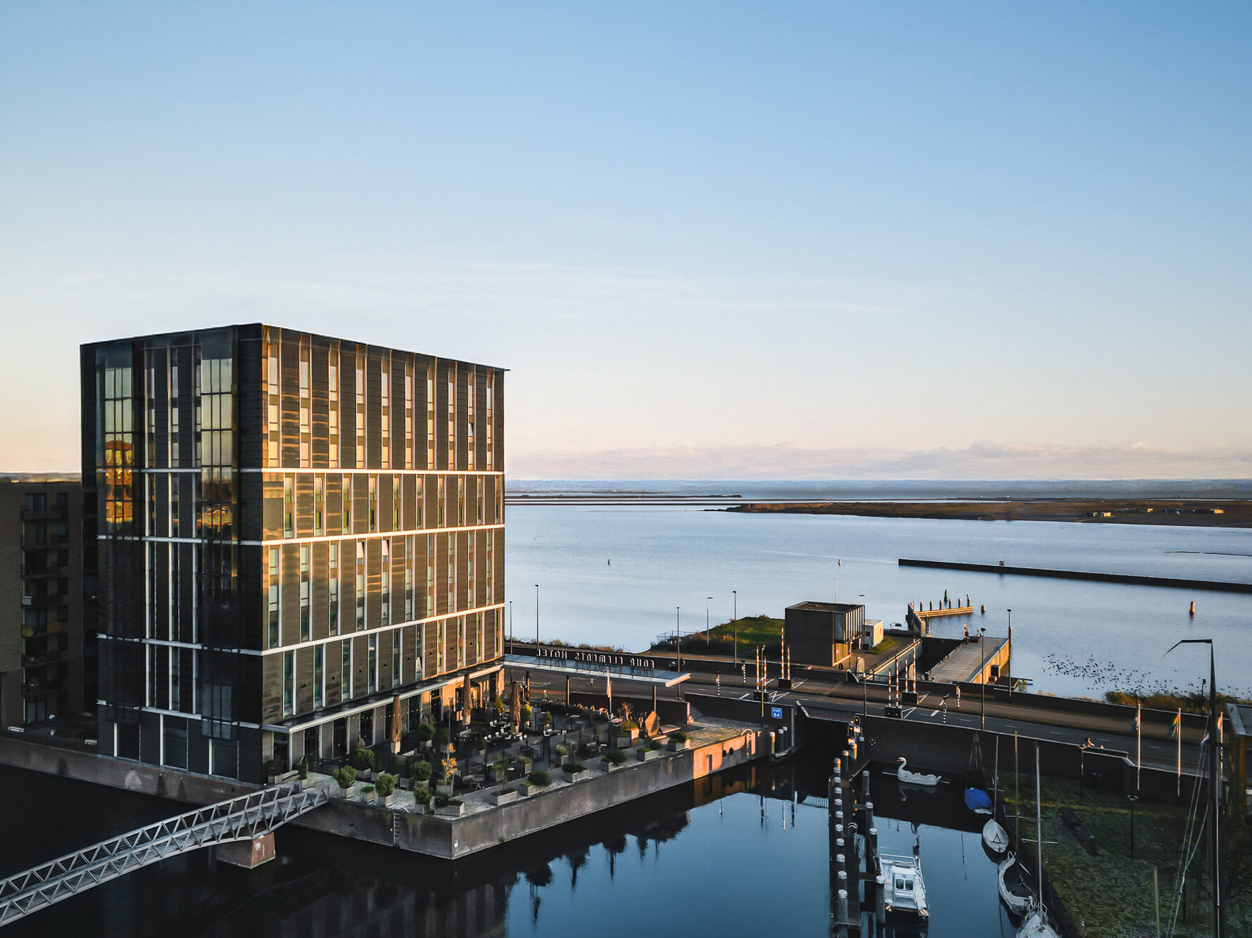 Four Elements Hotel 4