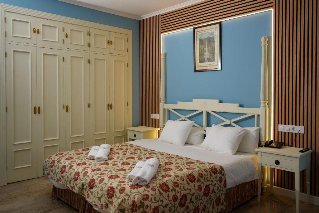 Hotel Parque Cabañeros 2