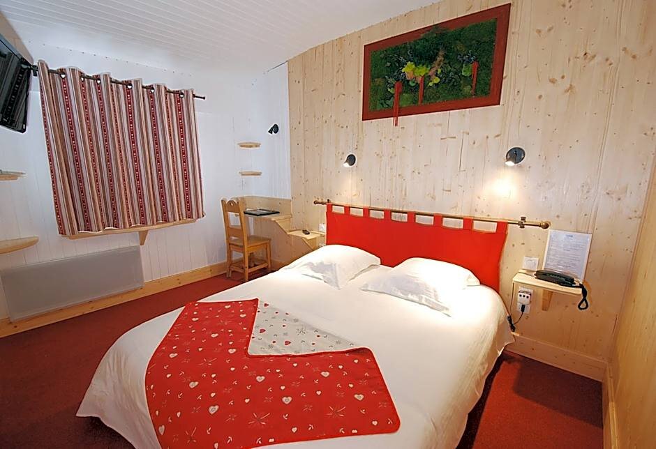 Hôtel Carlit 2