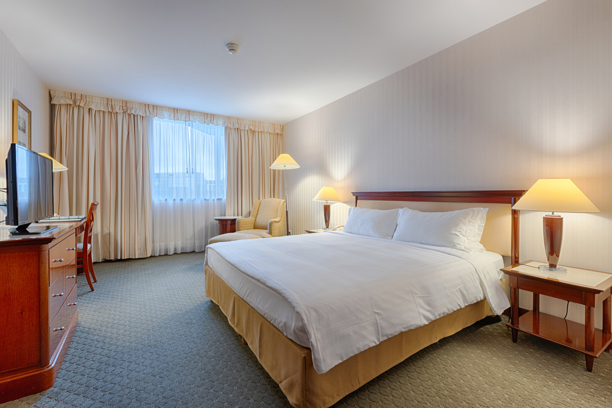 Hôtel Occidental Paris Levallois 2