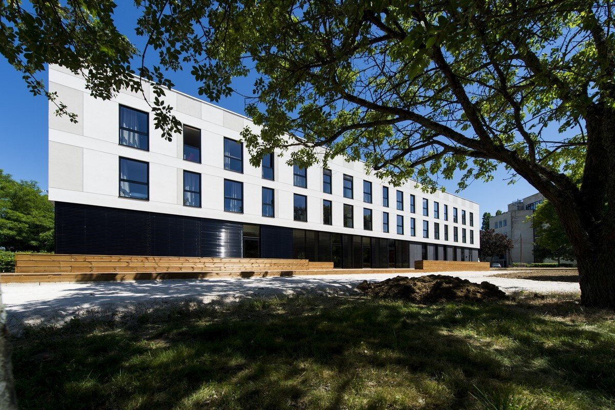 Adonis Dijon Maison Internationale 5