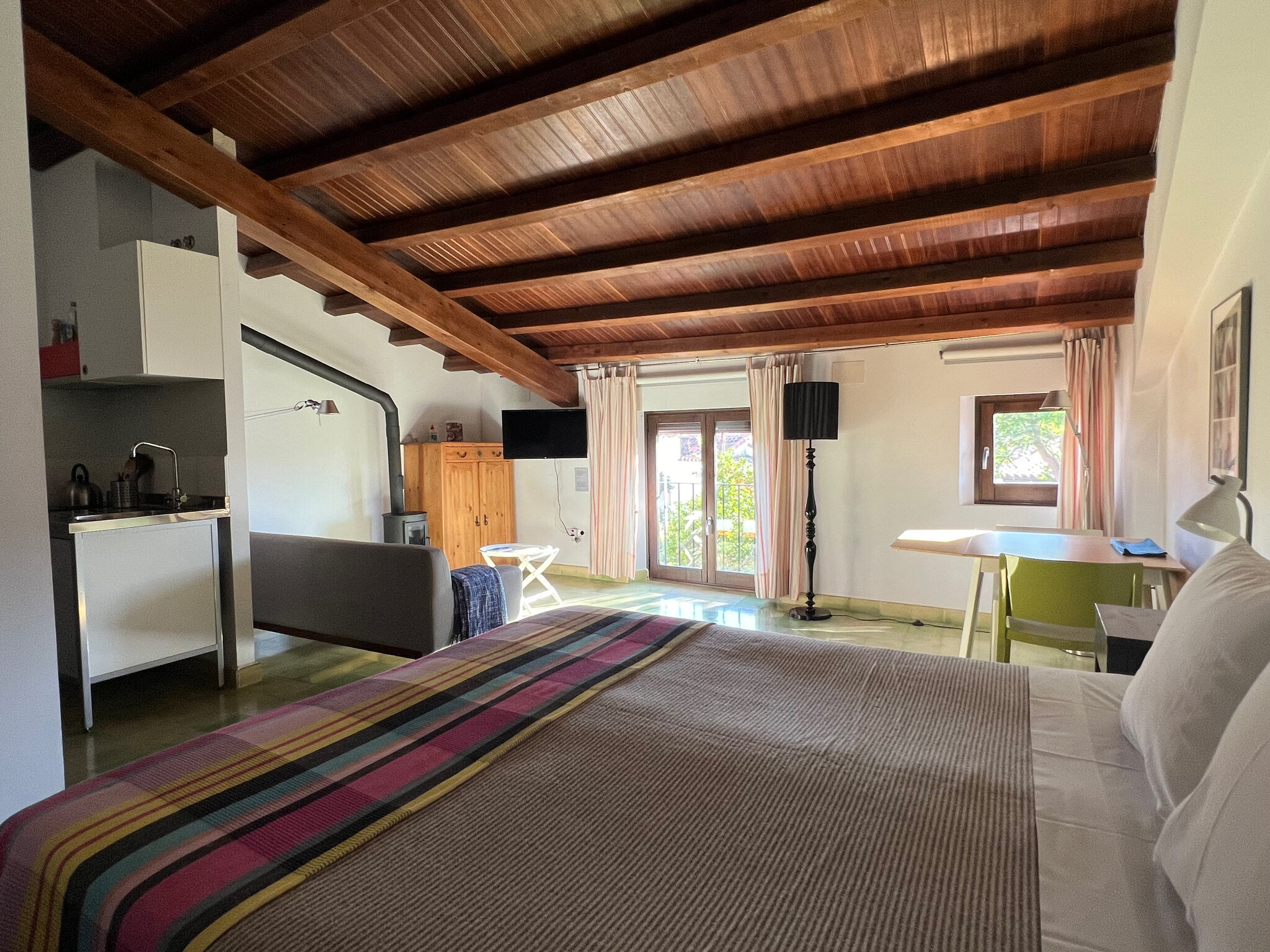 Apartamentos Turísticos El Baciyelmo 4