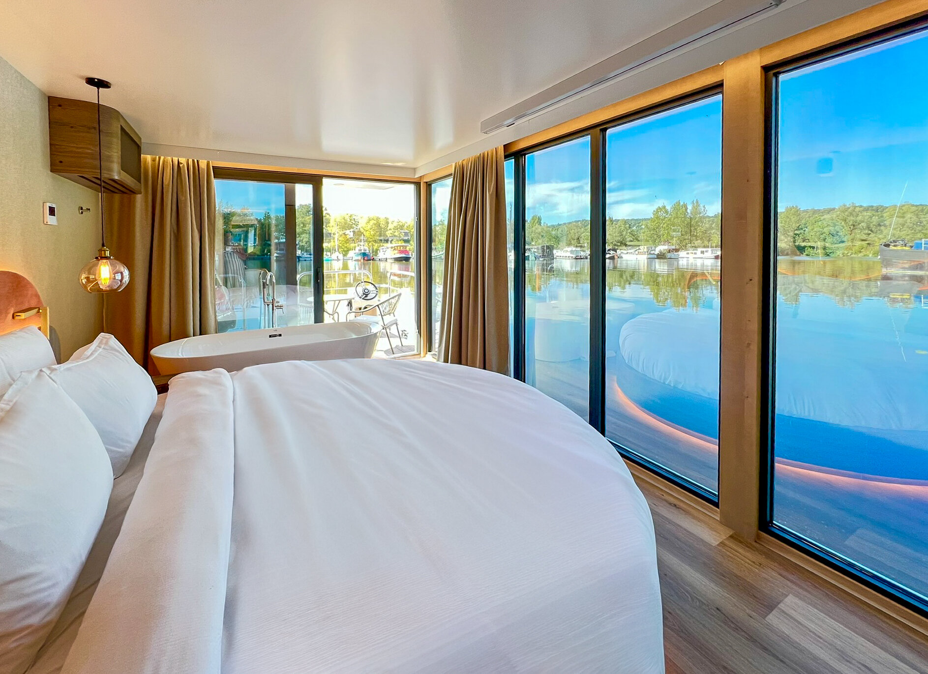 Escale Royale Torcy 4