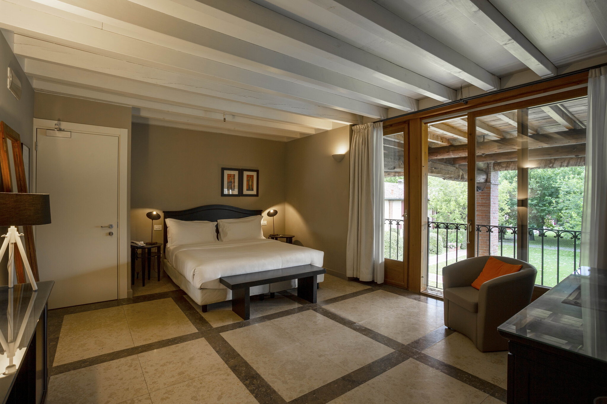 Santellone Lifestyle Resort 5