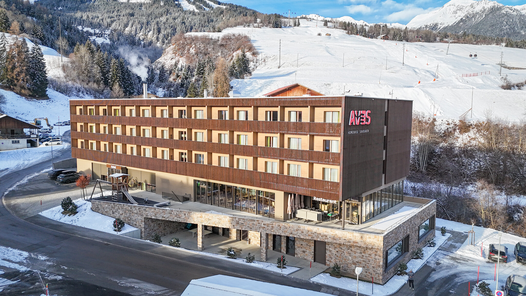 Aves Hotel SavogninS
