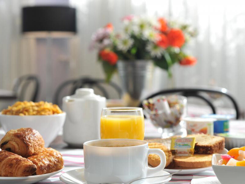 Brit Hotel Confort Villefranche-de-Rouergue 4