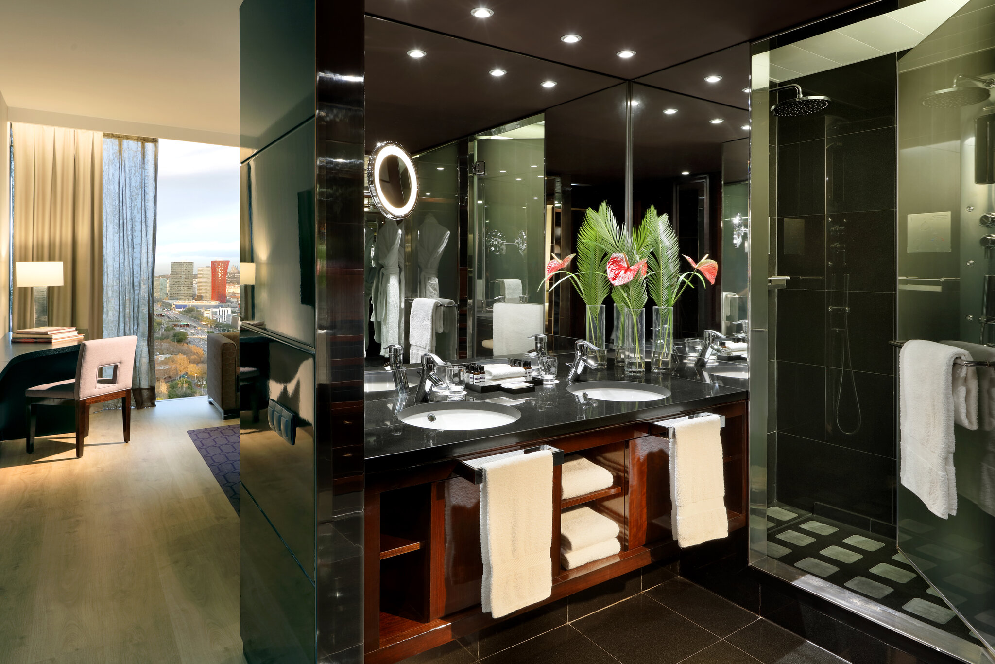 Hyatt Regency Barcelona Tower 4