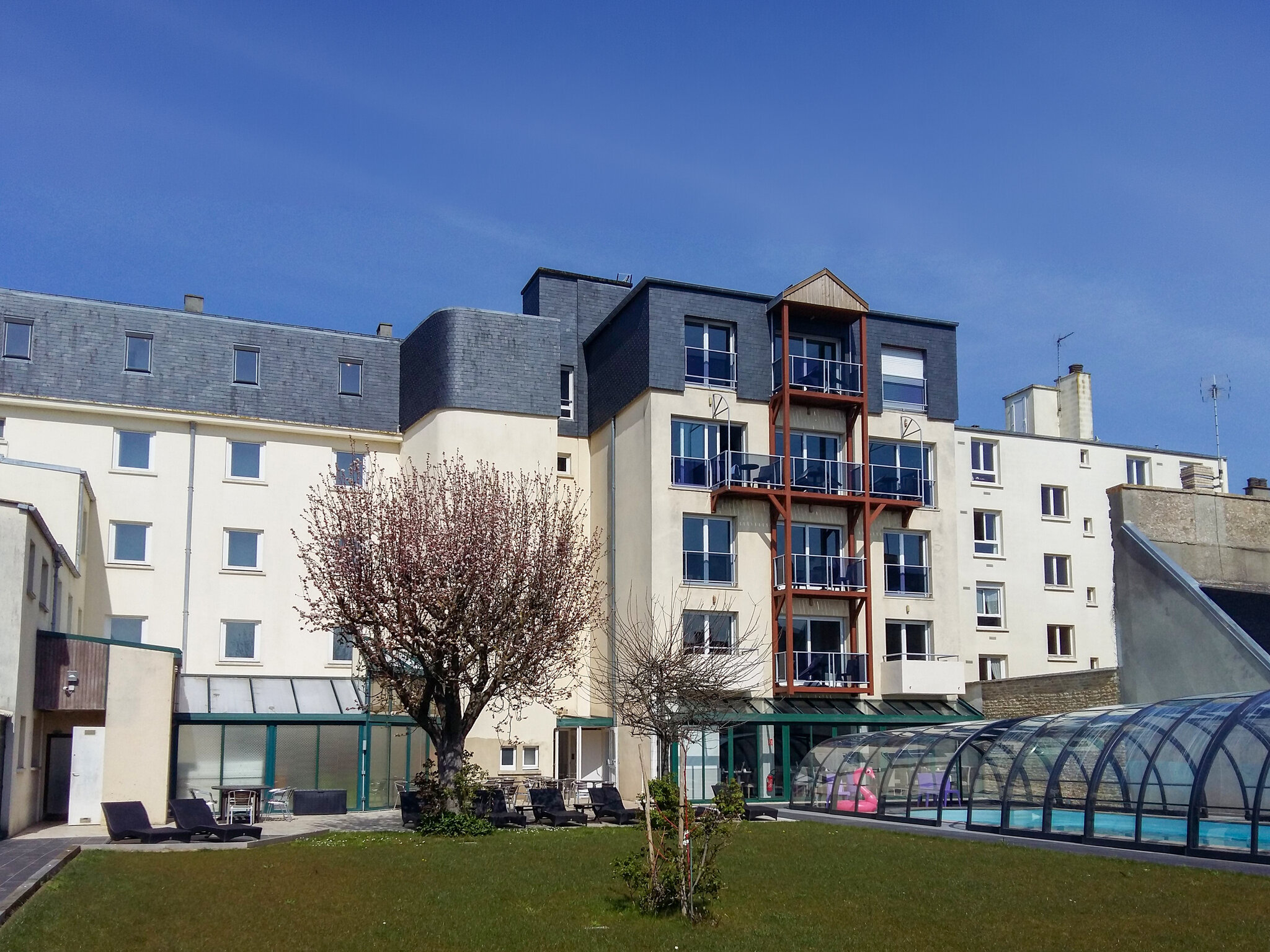 Hôtel des Thermes et du Casino 5