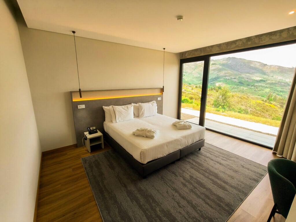 Hotel Mezio National Park 2