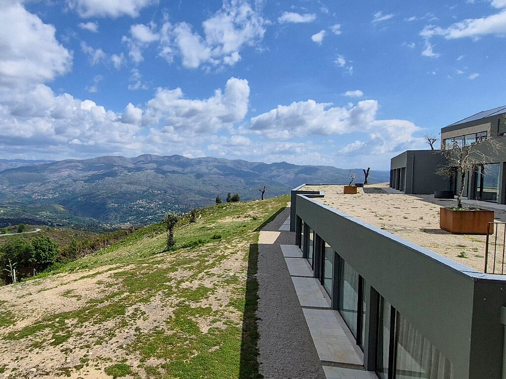 Hotel Mezio National Park 5