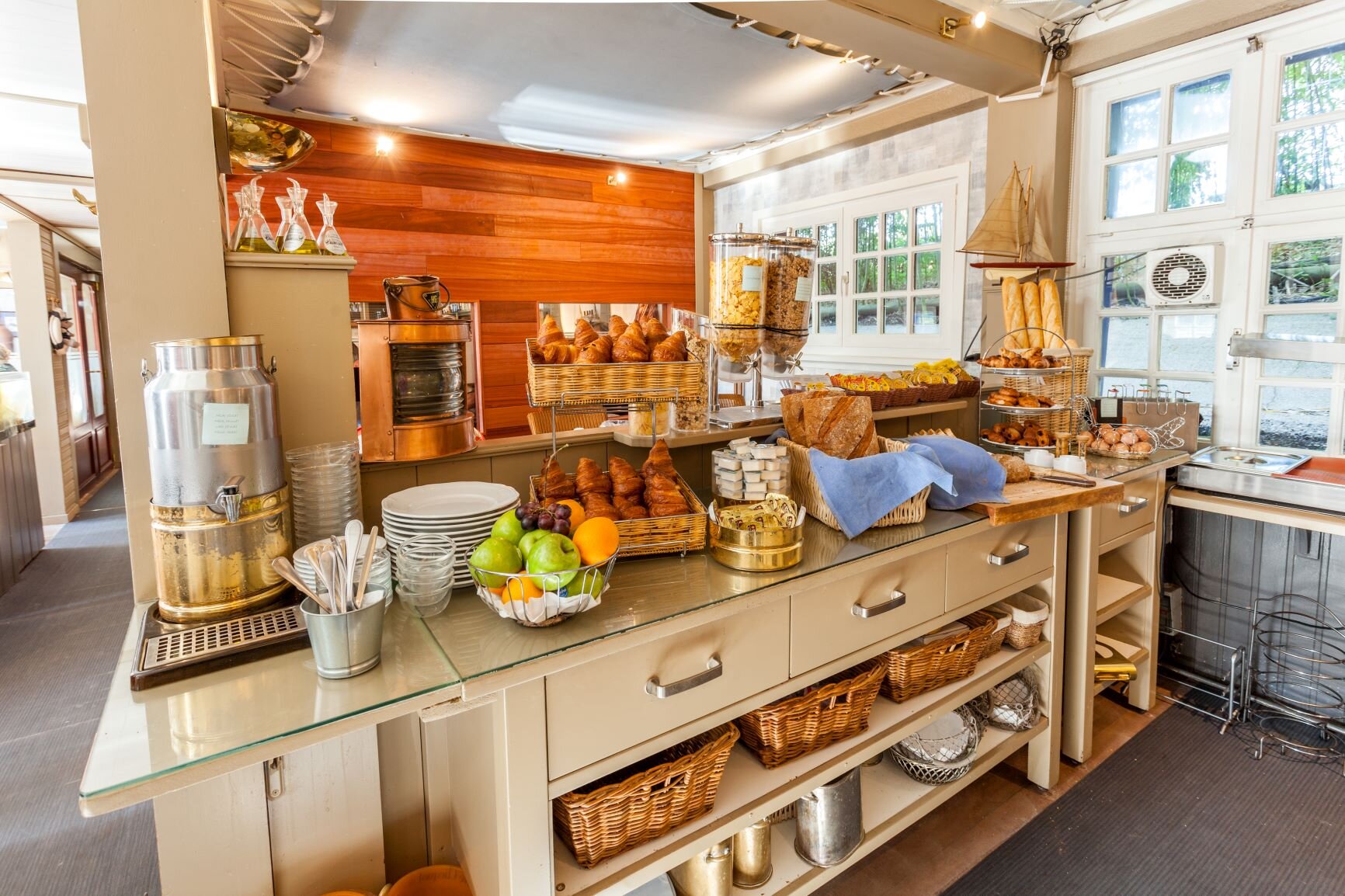 Boot Hotel De Barge 4