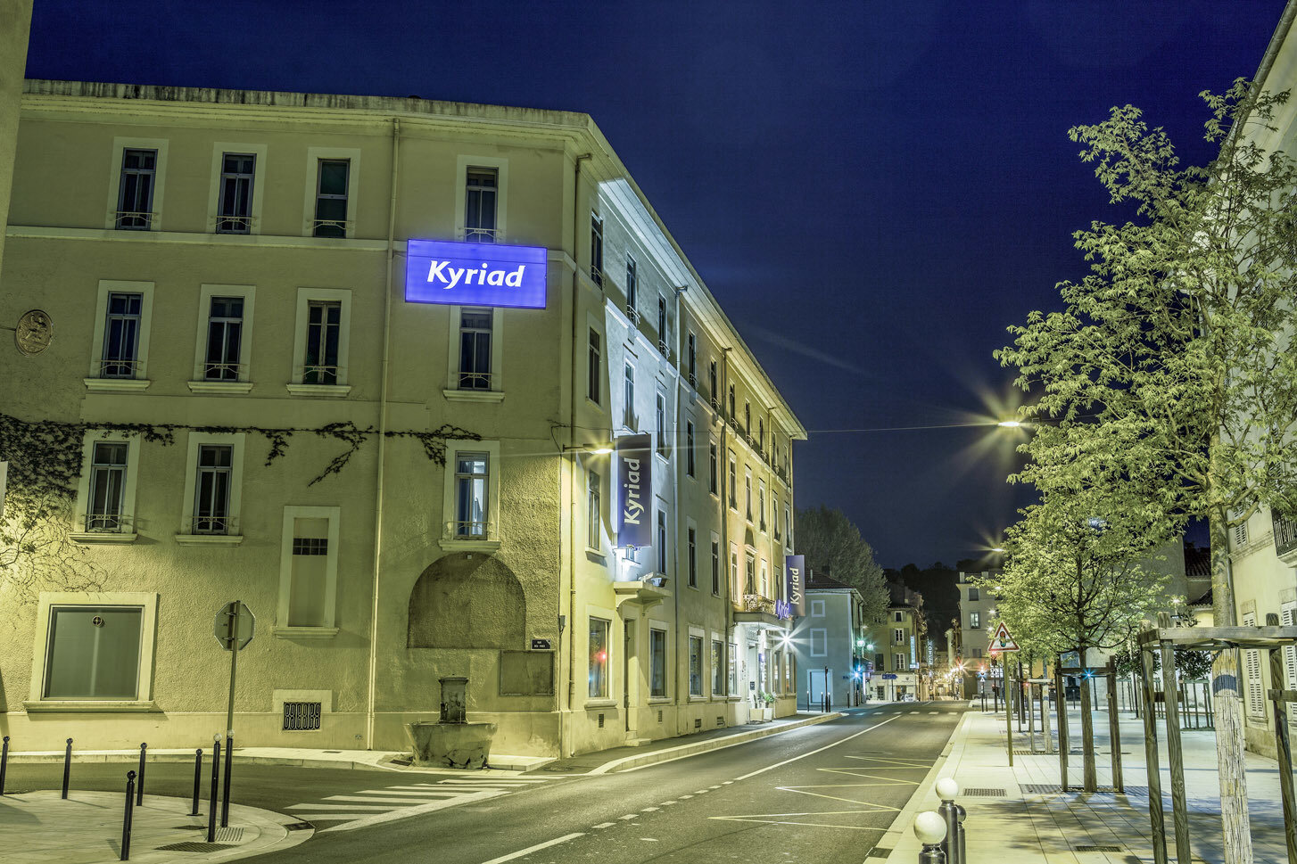 Hôtel Kyriad Orange Centre