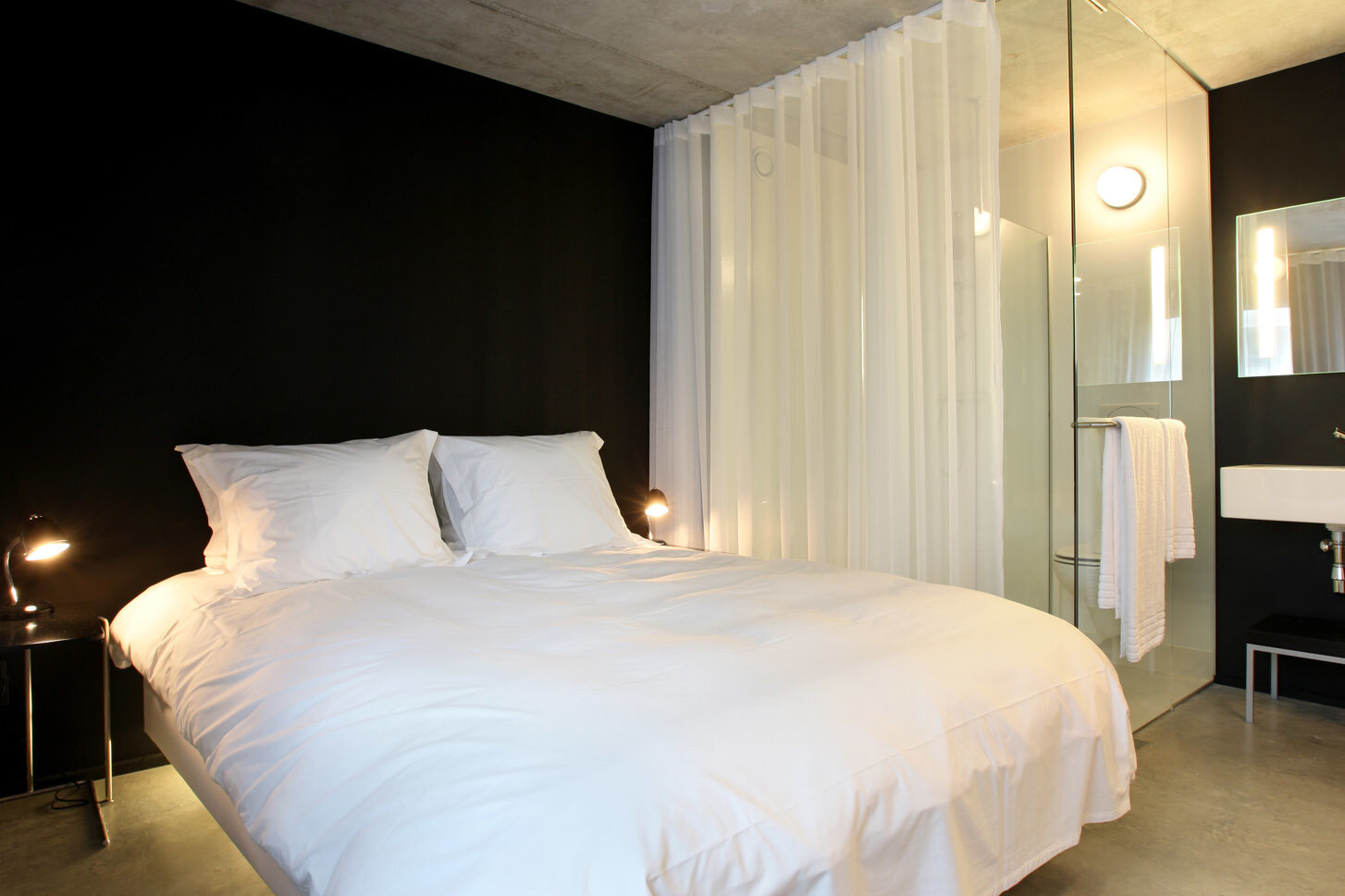 Hotel Banks 5