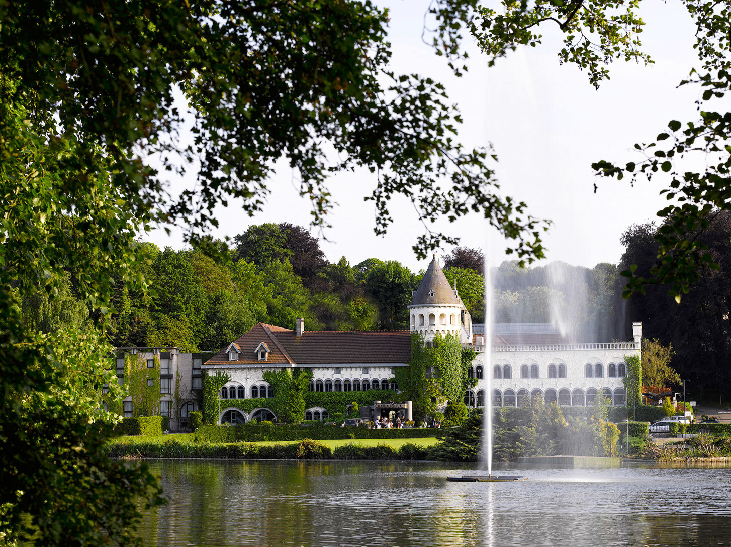 Martin's Château du Lac 2
