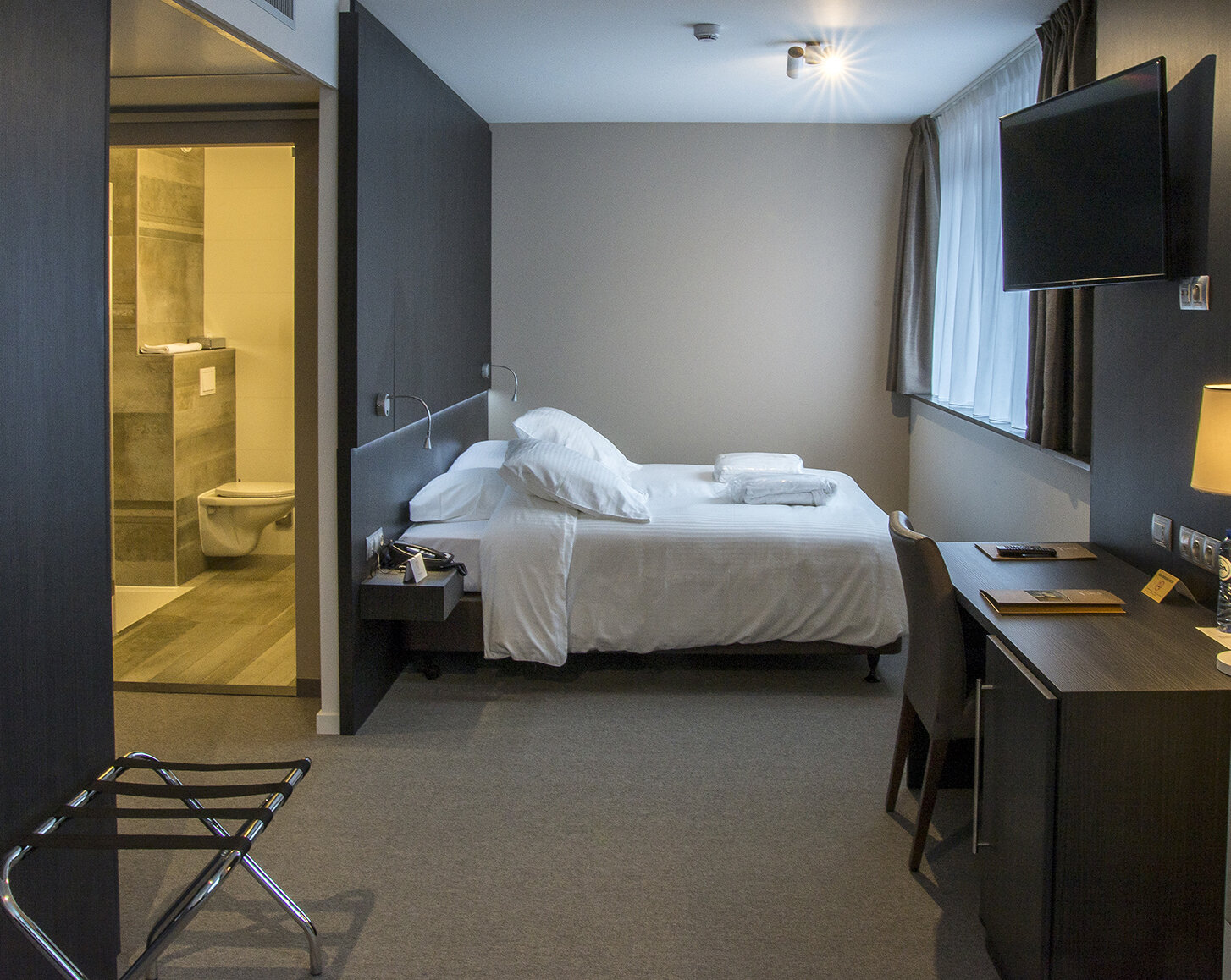 Tower Hotel 2