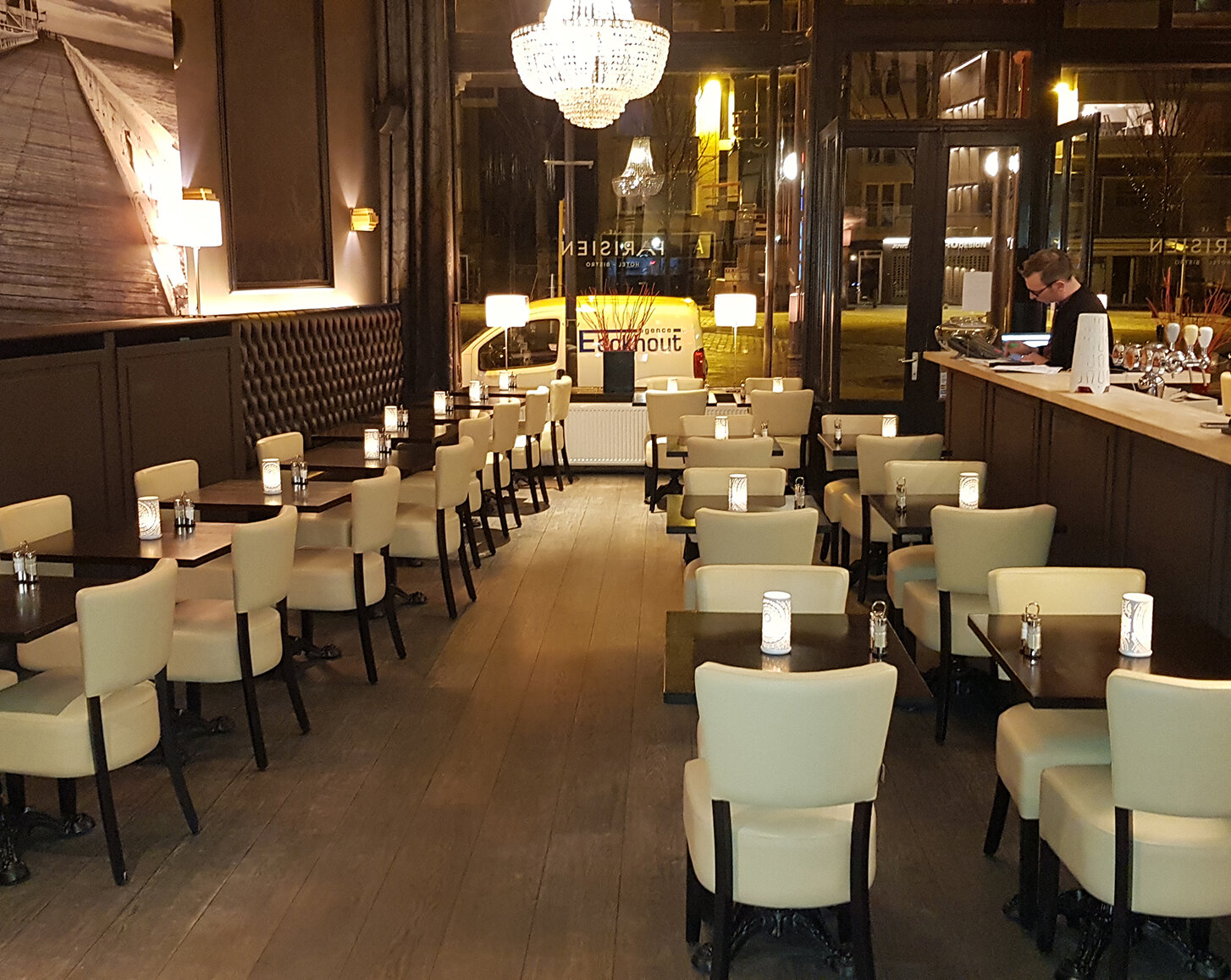 Hotel Bistro Le Parisien 2