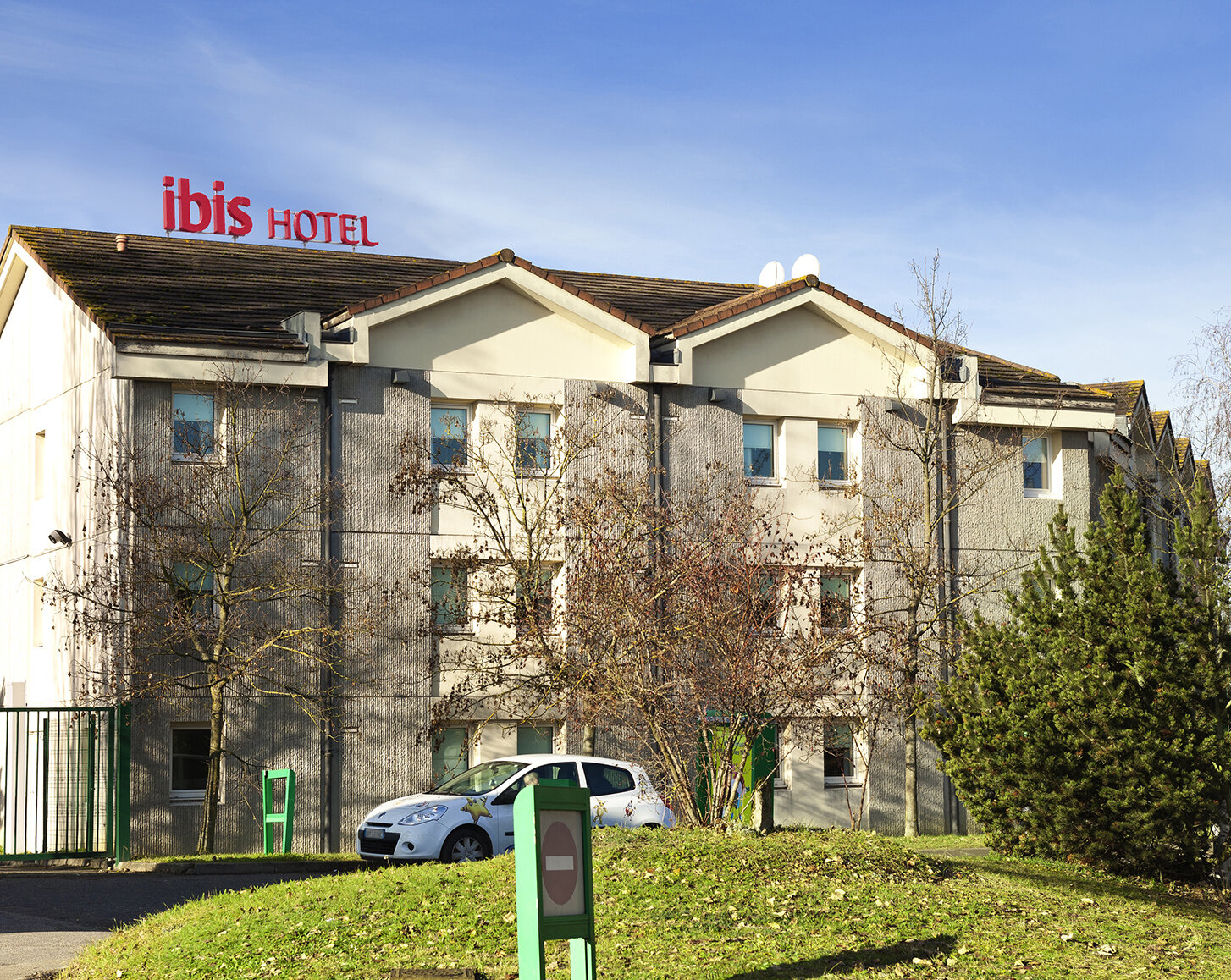 Hôtel Ibis Cergy Pontoise Le Port 2