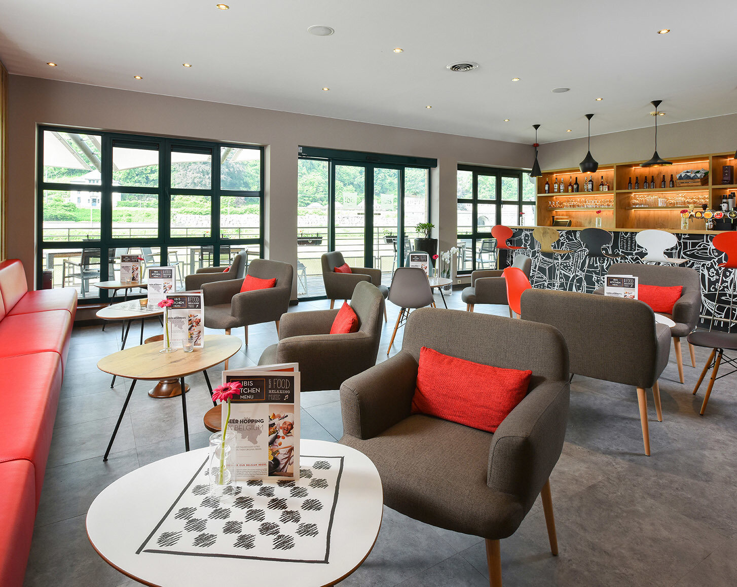 Ibis Dinant 4