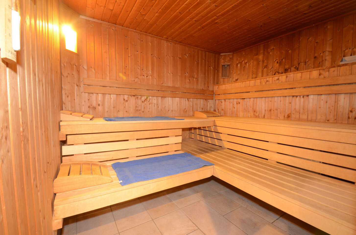 Fletcher Wellness-Hotel De Hunzebergen 4