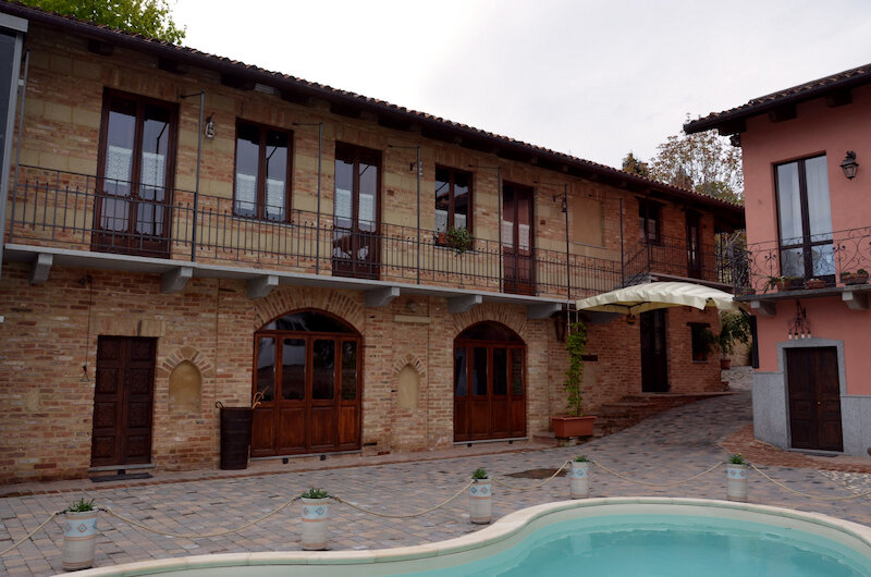 La Corte di Gerardo 4