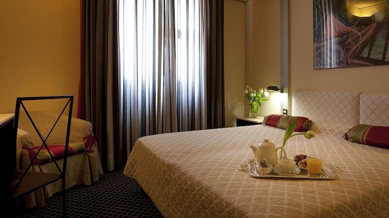 Art Hotel Museo 5