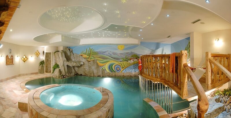 Lady Maria Hotel & Resort 3