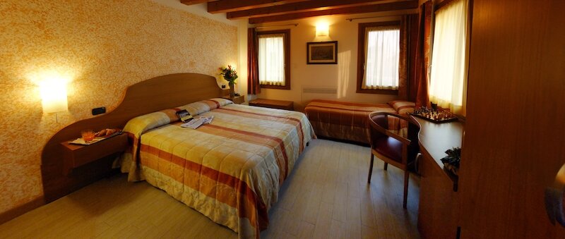 Albergo Antica Corte Marchesini 2