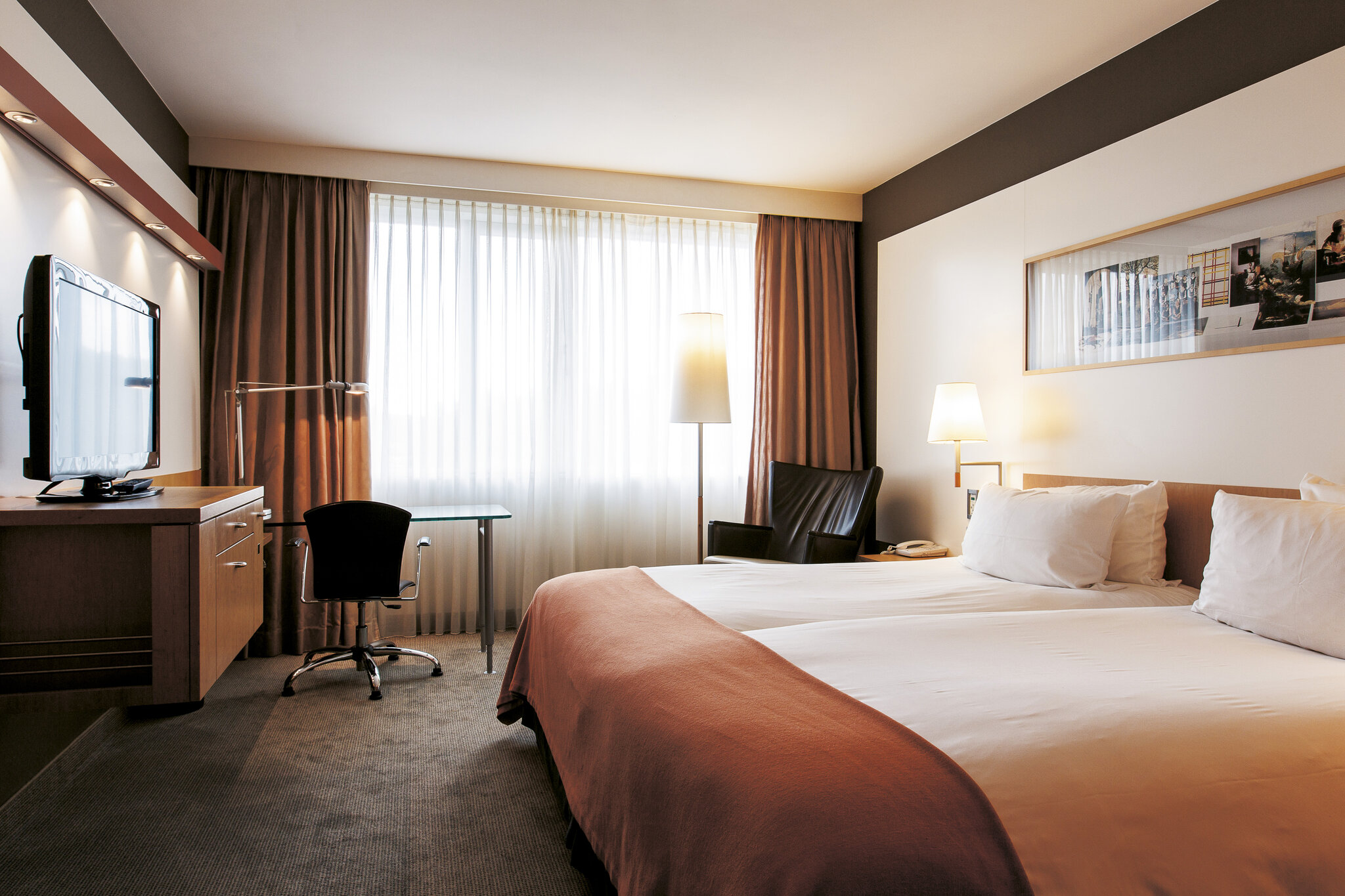Steigenberger Airport Hotel Amsterdam 2