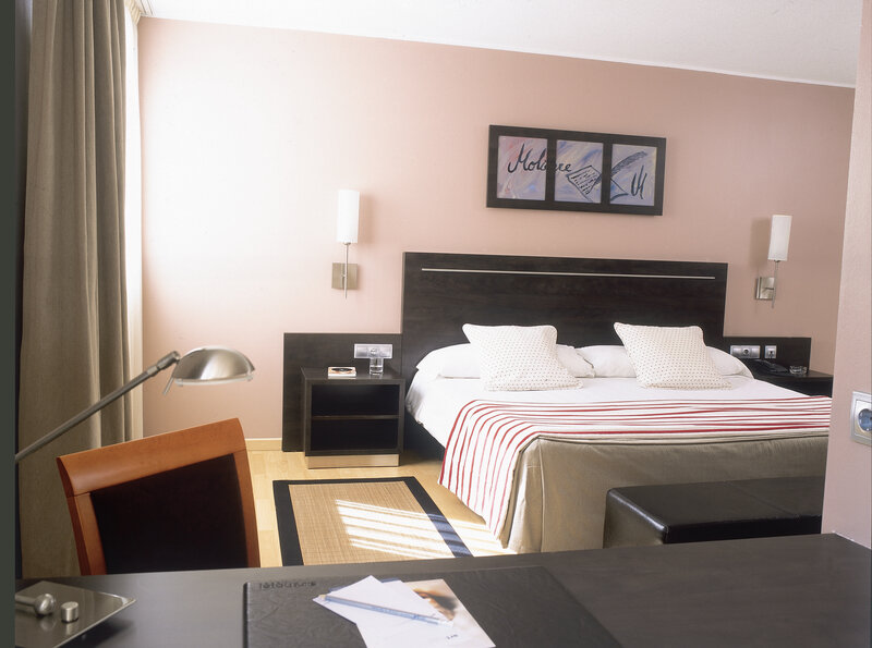 Acta arthotel 2