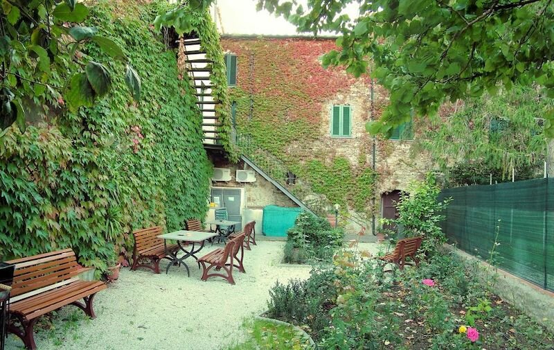 Il Chiostro Appartamenti e Suites 3