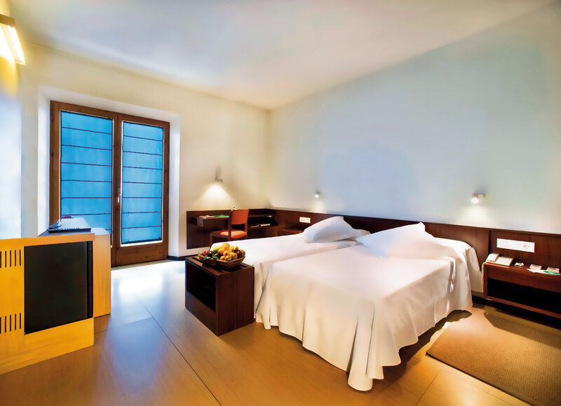 Hotel Empordà 4