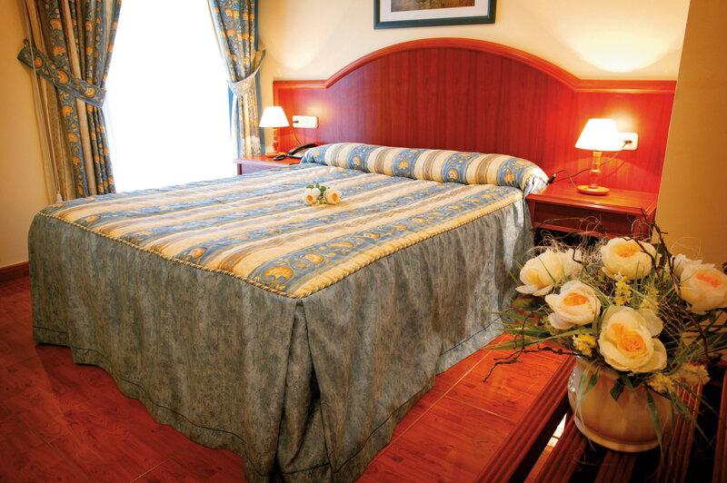 Hotel Peña Santa 2