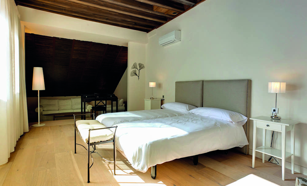 Hotel Suites Albayzín del Mar 2