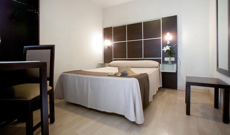Hotel Los Girasoles I 4