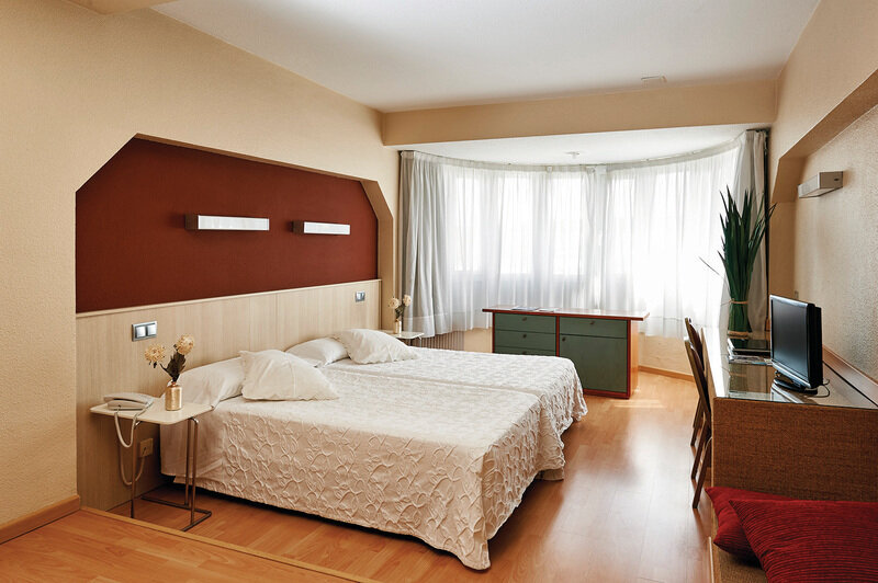 Apartamentos Turísticos La Castilleja 2