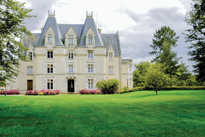 Château de Périgny, The Originals Relais 4