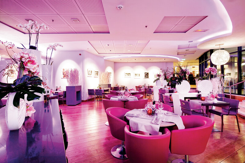 Courtyard by Marriott Paris Boulogne 2