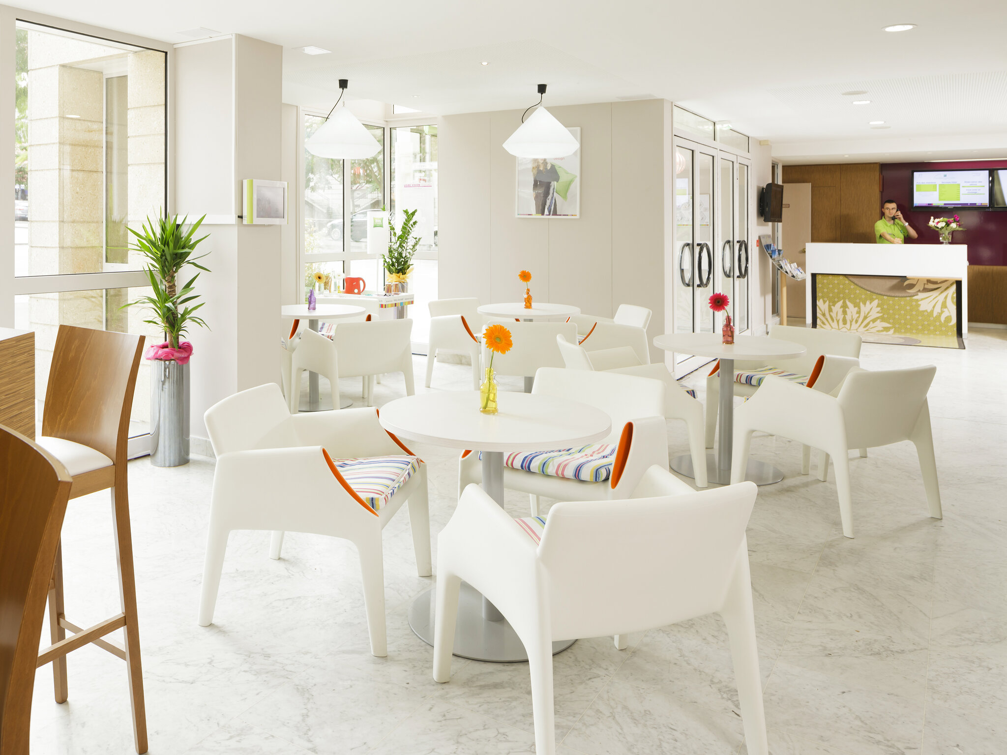 Ibis Styles Tours Centre 3