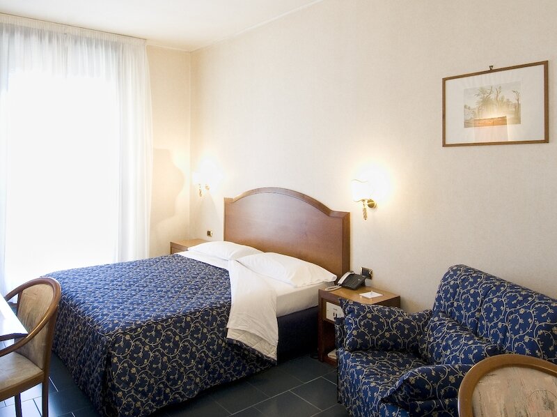 Garden Hotel 3