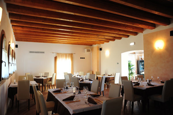 Albergo Antica Corte Marchesini 3